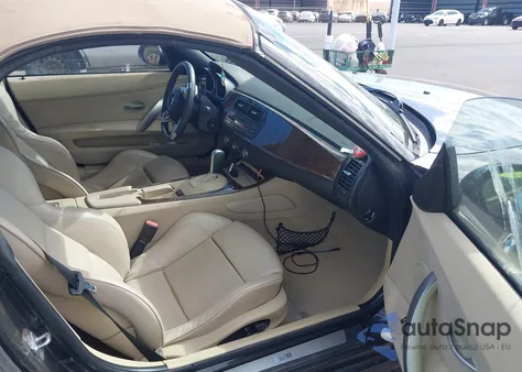 2008 BMW Z4 3.0Si z USA, uszkodzony, nr VIN 4USBU53548LX04563